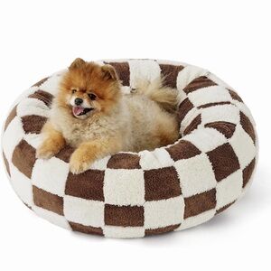 Checkered Pet Bed